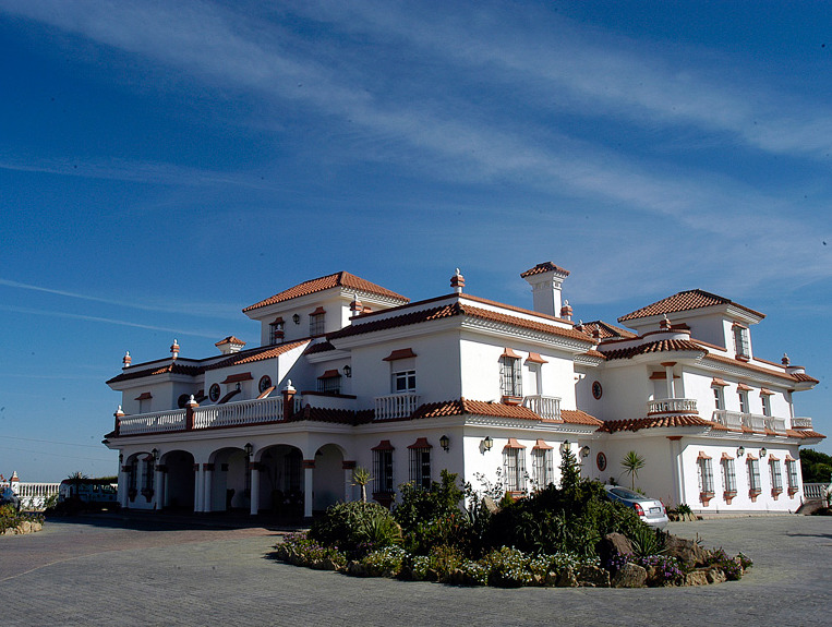 Hotel Diufain Conil De La Frontera Exteriör bild