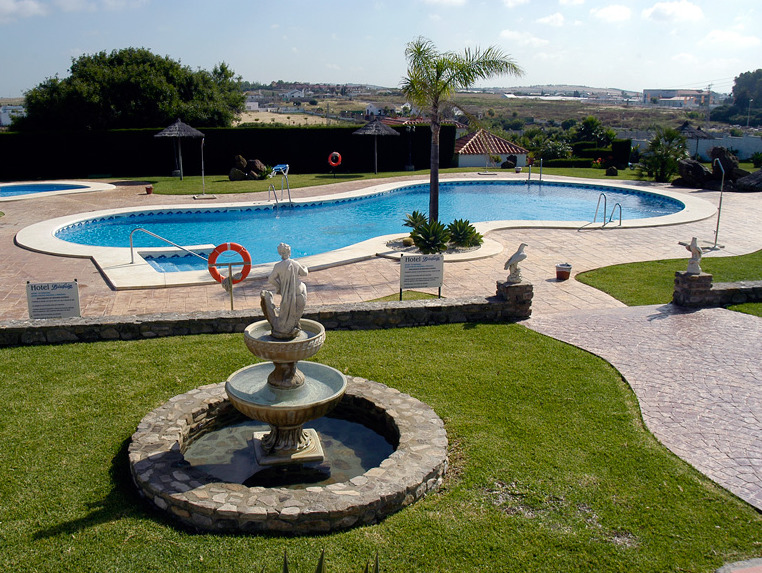 Hotel Diufain Conil De La Frontera Exteriör bild